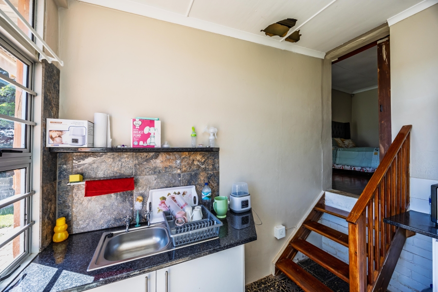 7 Bedroom Property for Sale in Greenfields Eastern Cape